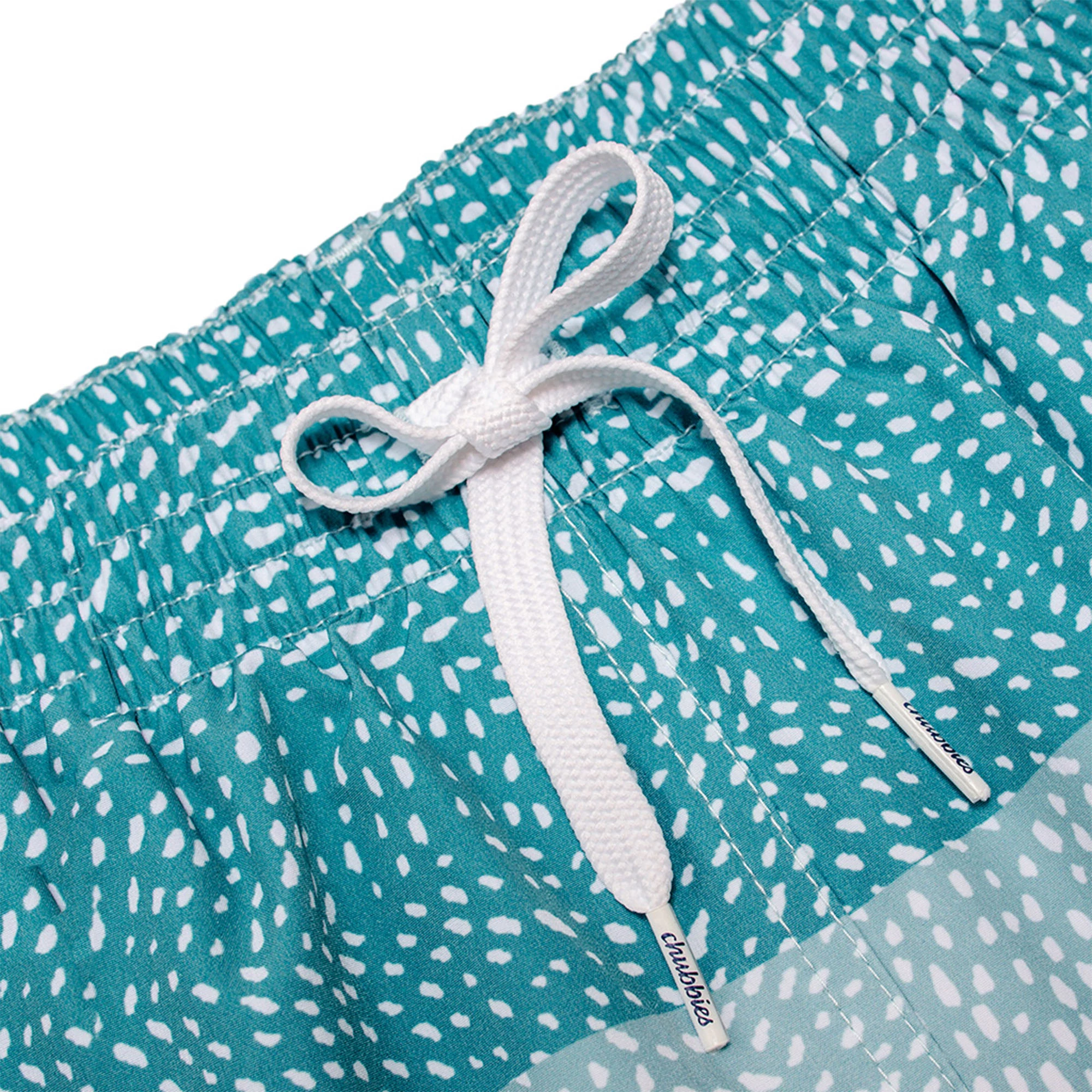 Chubbies Mens The Whale Shark 7" Swim Trunks - Image 3